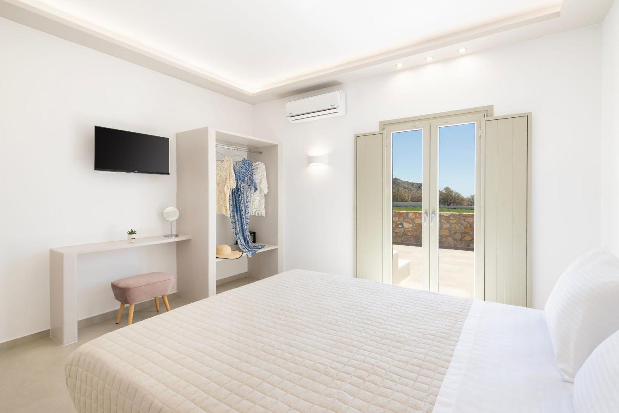 Windmillside Luxury Villas Emporio  Exteriér fotografie